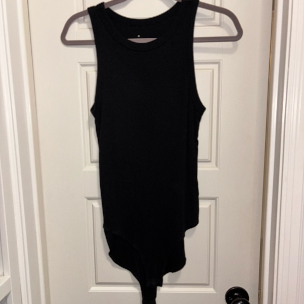 Black Sleeveless Women's bodysuit